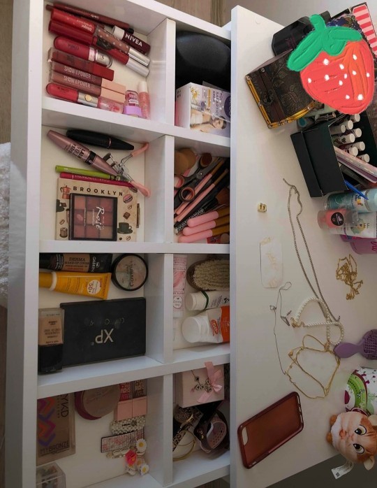 Makyaj masanız düzenli midir 🙂🌸🍓?