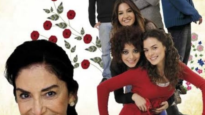 Melekler Korusun dizisini izlediniz mi? Bir zamanlar Özge Özpirinççi'ye aşıktım😀Kimler izledi?