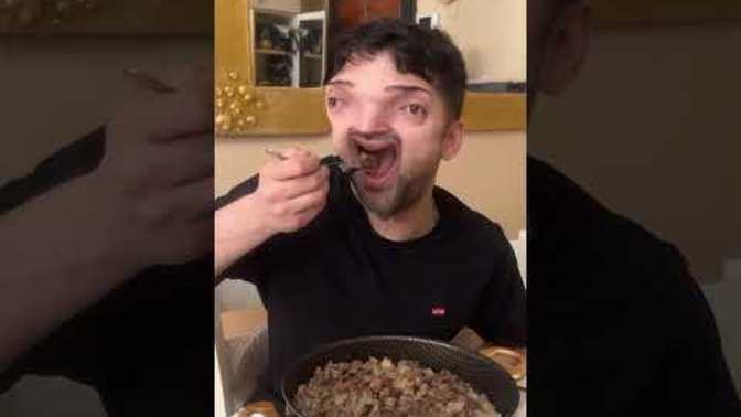Kurban ile duygusal bağ kuran çocuk izlediniz mi?