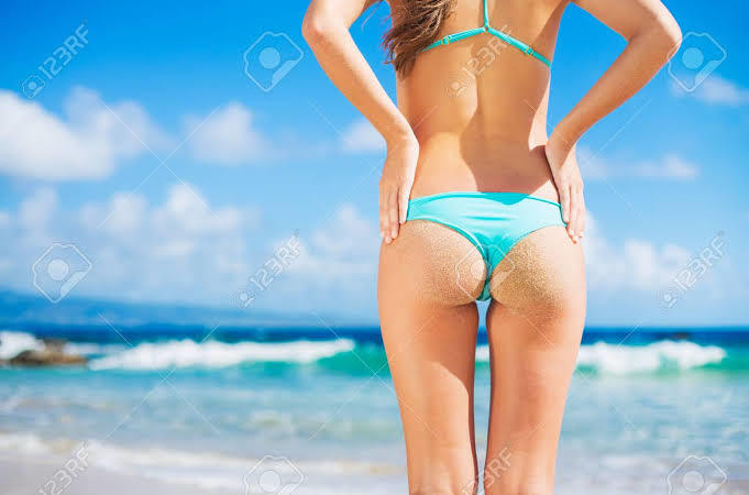 Anneniz veya eşinizin bikinili fotograf paylasması sizi rahatsız eder mi?