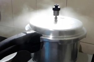 Düdüklü tencere kullanırken sizde benim gibi korkuyor musunuz?