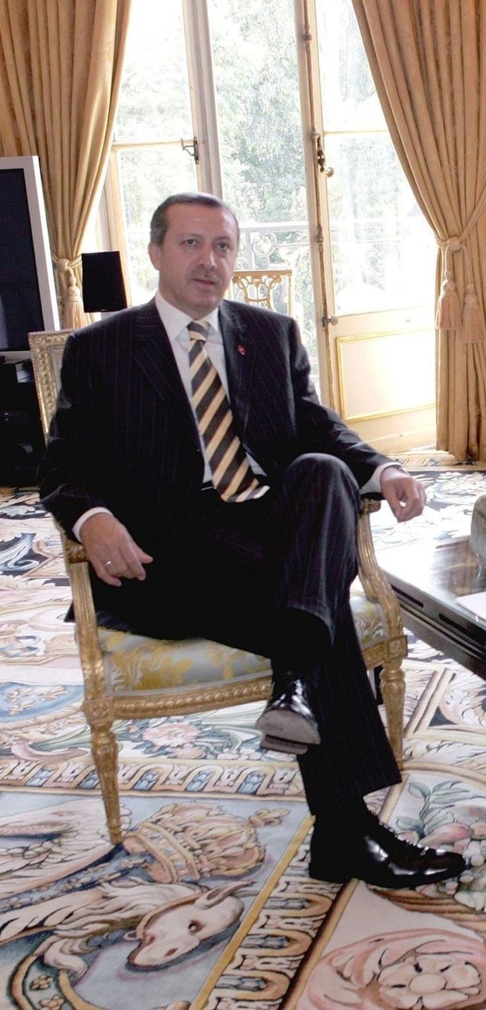 Sizce Erdoğan ın Zekası Atatürk ün Zekasıyla Kıyaslanabilirmi ?