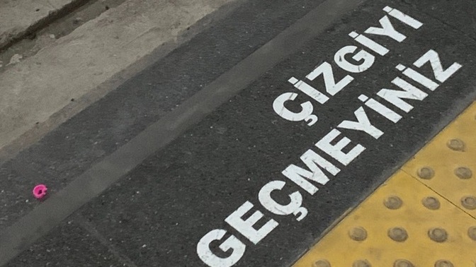 Kırmızı çizginiz var mı?