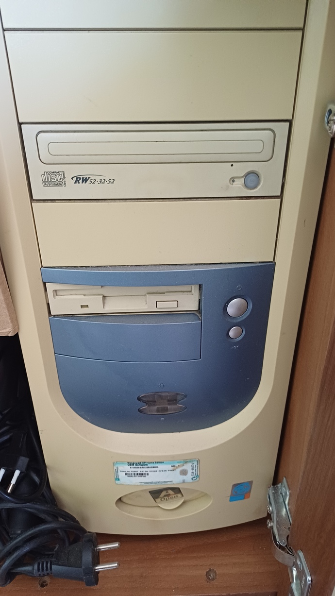 Eski kasa yeni monitörle calisirmi?