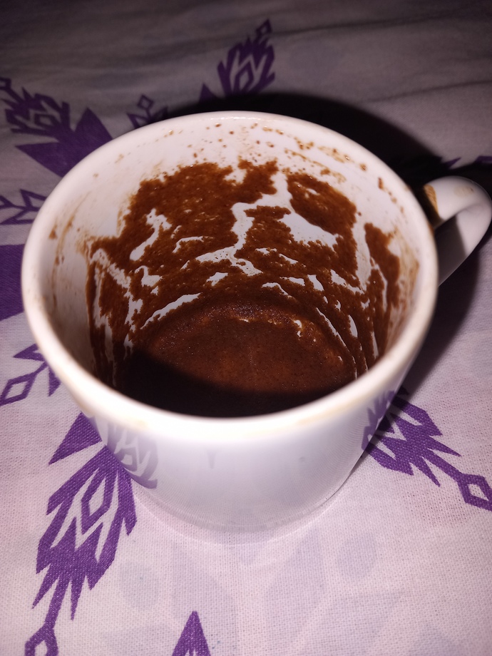Hissiyati olanlar kahve falimda ne gorunuyor?