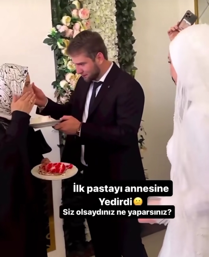 İlk pastayı annesine yediren adamdan koca olur mu?