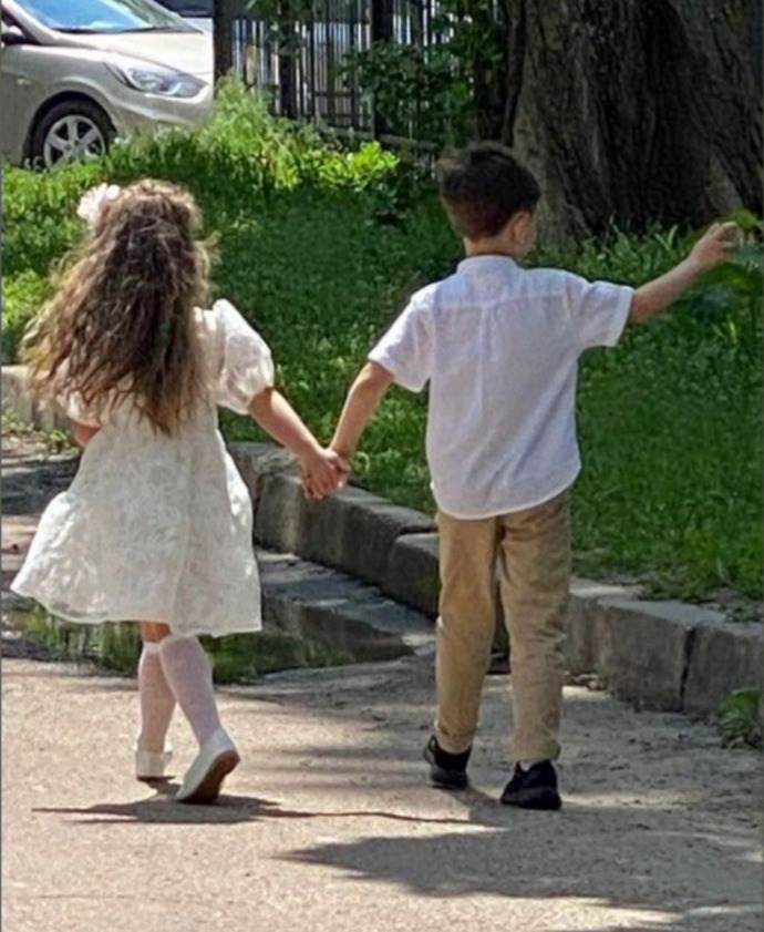Hala unutamadığın küçükken olan bir aşkın var mı? 🌸❤️🌸