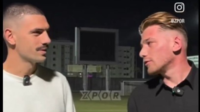 “3 kişiyle yemek yeme şansın olsaydı kimleri seçerdin?”🗣️Merih Demiral: “Fatih Sultan Mehmet, Atatürk, Muhammet Ali?" Ya siz?