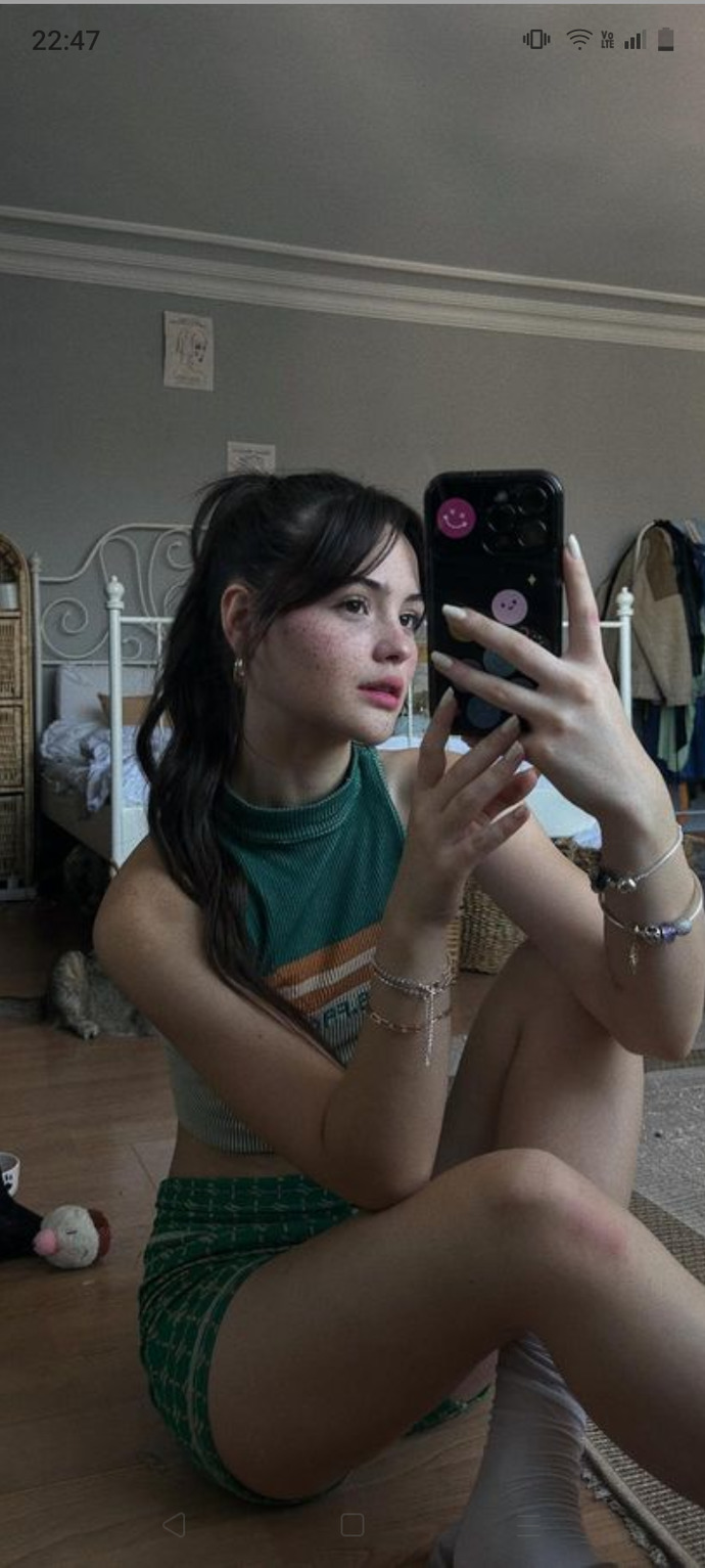 Derya pınar ak güzel mi resimli?