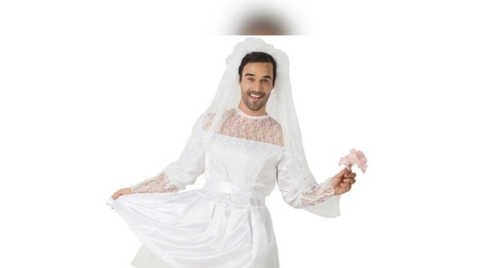 Sana milyonlarca para verseler bunu gıyer mıydın ve ikisinden hangisini seçıp gıyerdın , ?
