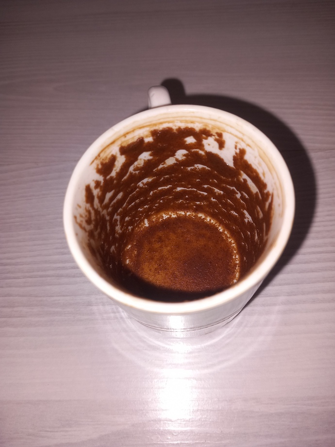 Beyler kahve falima bakar misiniz?