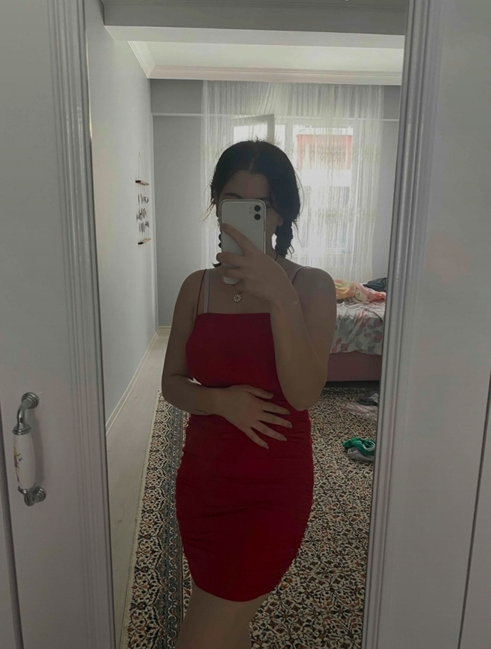 Elbisem nasıl sizce güzel mi?