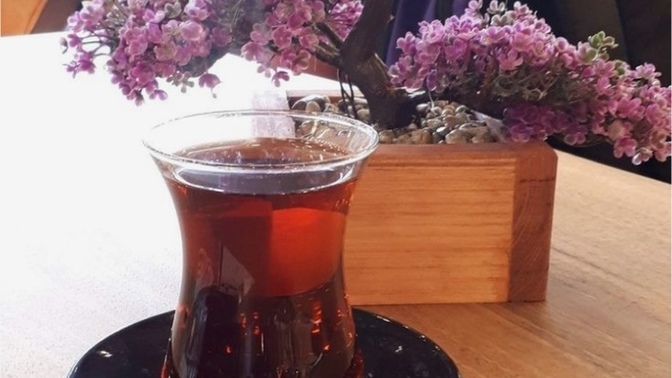 Küçük kasede fındıkla fıstık yedim, sizce kaç kalori almışımdır?
