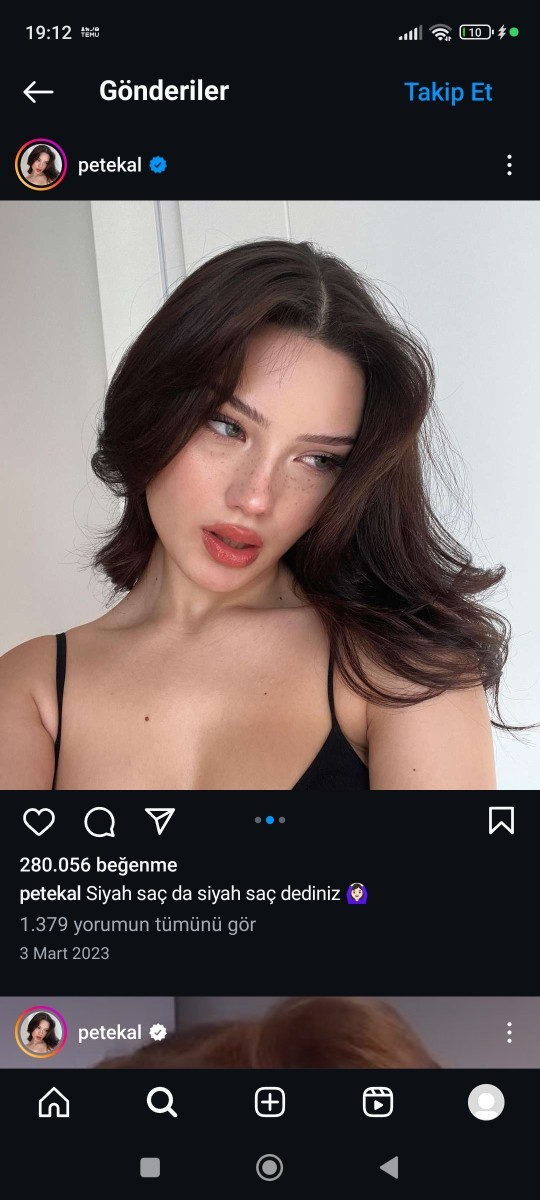 Saçlarımı kestirsem mi?