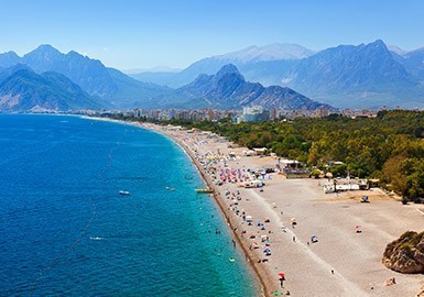 Arkadaşlar merhaba antalya mı daha güzel İzmir  mi?