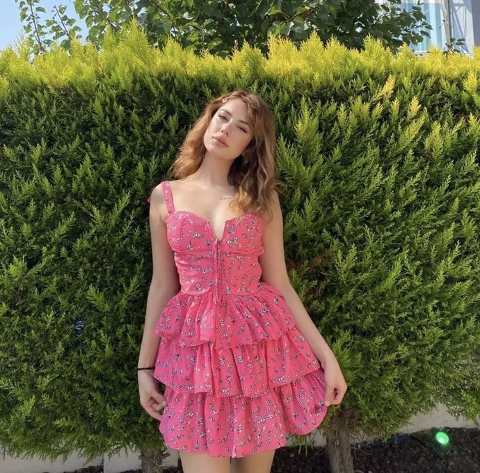 Sizce bu elbise nasılll 🍓?