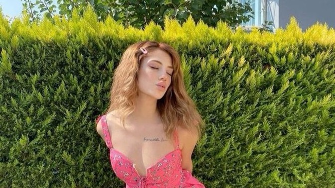 Sizce bu elbise nasılll 🍓?