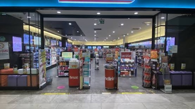 Pürüzsüz, ışıl ışıl olan bir yüz için ne lazım?