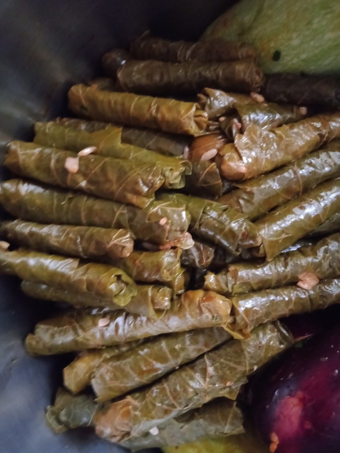 Sevgilime sarma dolma yaptım. Nasıl olmuş?