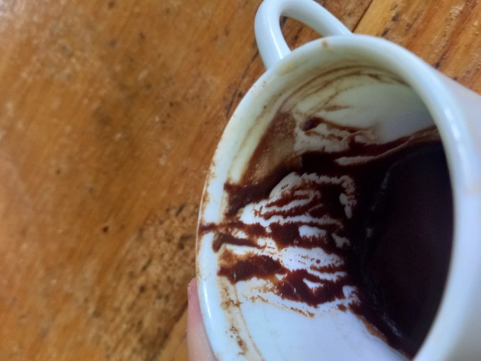 Kahve falıma bakar mısınız? Anlayan biri var mı?