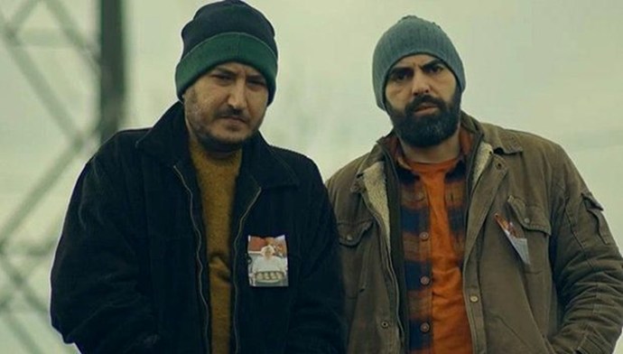 Hoşlandığım çocuk sevgilisinden ayrılmış?