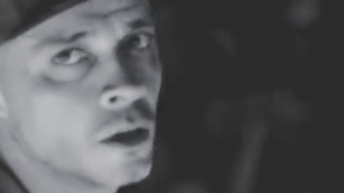 Müzik dinlemeyi sever misin?