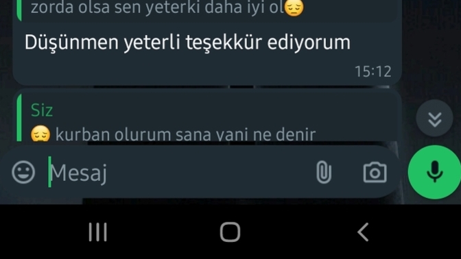 Erkek arkadaşımın çocukluk arkadaşı vefaat etti bana karsi tavirlari normal mi sizce?