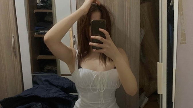 Yeni aldığım elbisem güzel mi, nasılım?