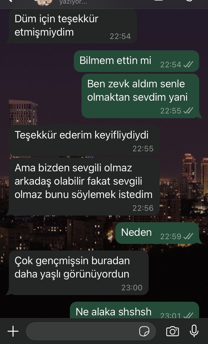 Genç gösteriyorum diye reddedildim. Erkekler yaşa bu kadar takar mı?