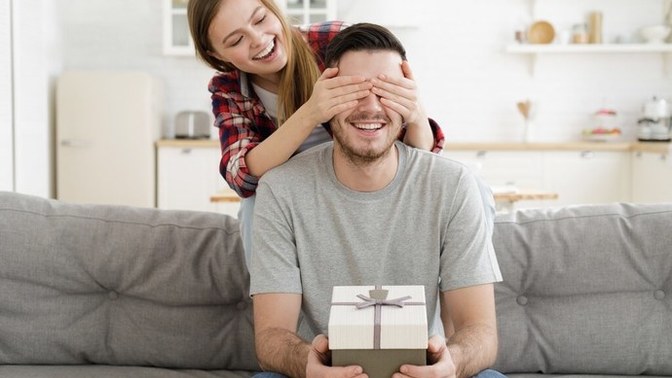 Sevgilimin doğum gününde ona ne sürpriz hazırlayabilirim?