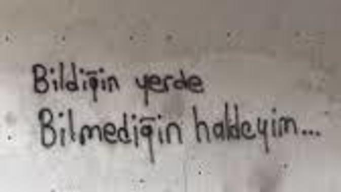 Bilmediğin bir ortama girdiğinde insanlardan tedirgin olur musun?