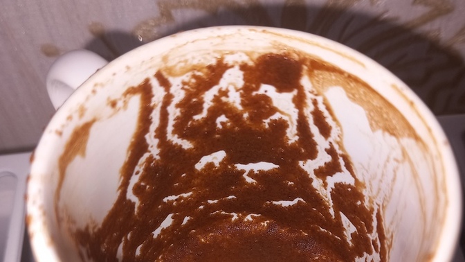 Arkadaslar falima bakar misiniz?