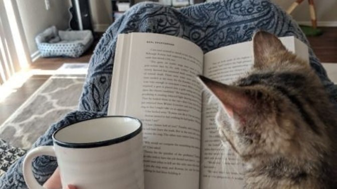 Kitap okurken şarkı dinleye bilir misiniz?