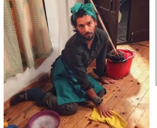 Erkekler sadece mecbur kaldıkları zaman mı temizlik yapıyor?