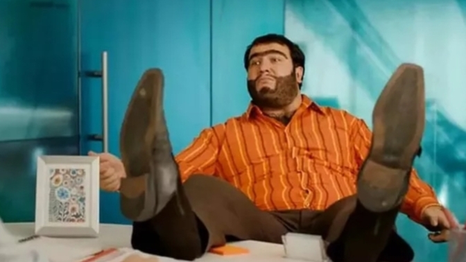 Sizce sinemada küfürle güldürmek diye bir olay var mı?