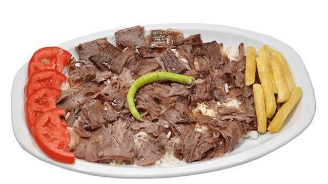İskender mi pilav üstü et döner mi?