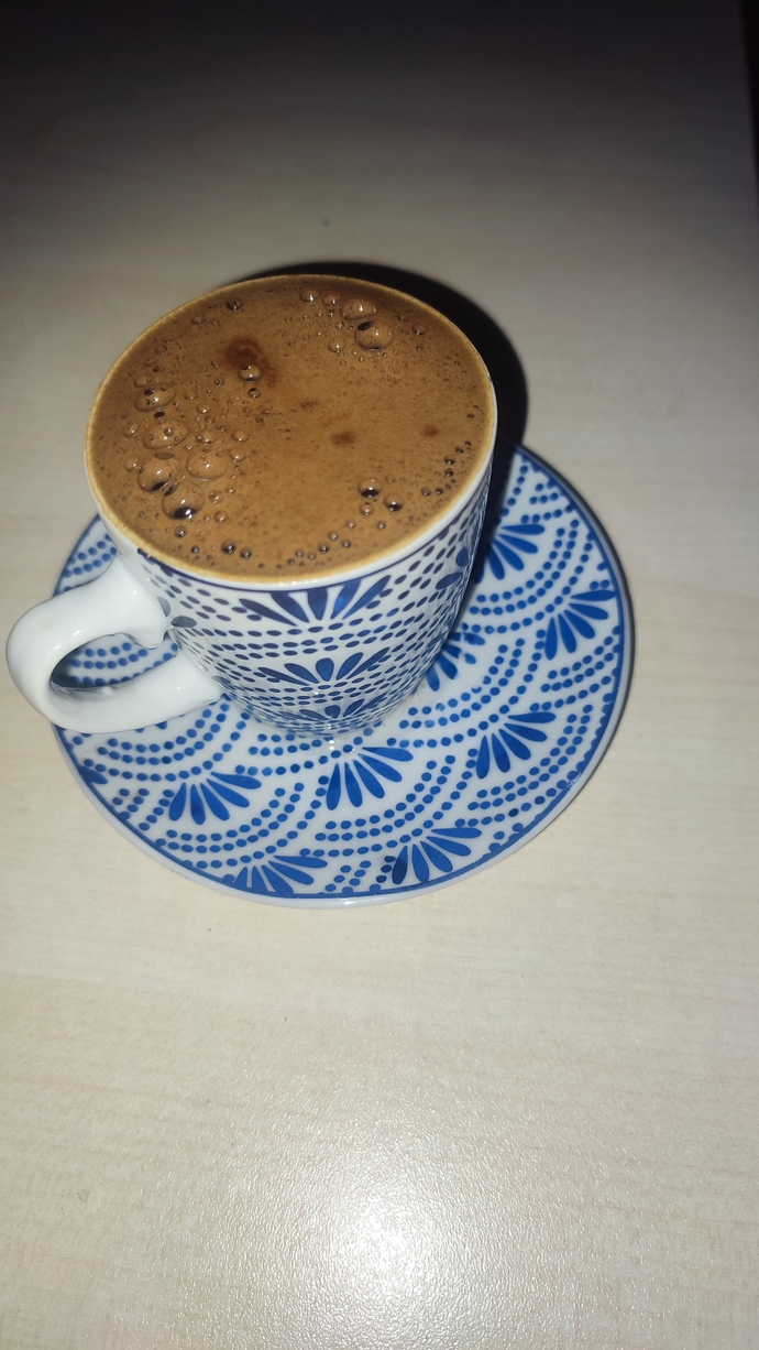 ☕🚬🎶