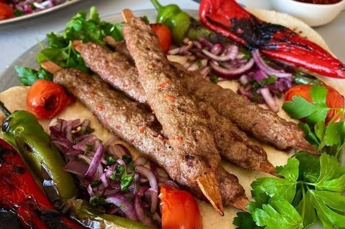 Bugün Dünya Kebap Günü! Hangi kebabı yemek isterdiniz?