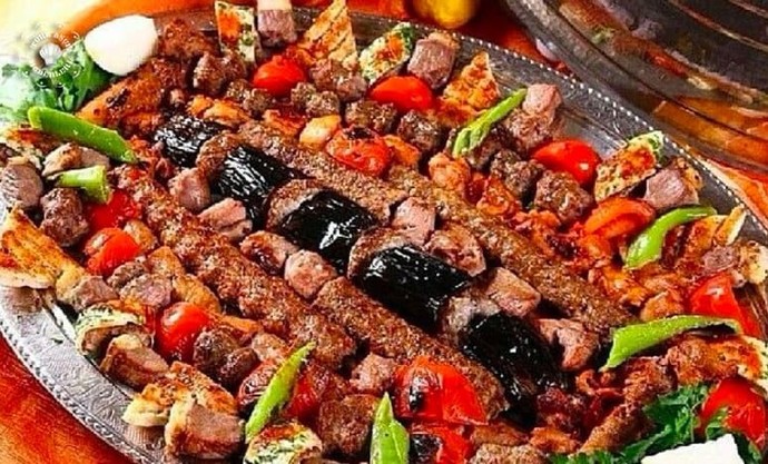 Bugün Dünya Kebap Günü! Hangi kebabı yemek isterdiniz?