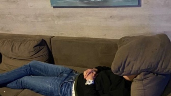 Erkek dediğin hafif çirkin mi olmalı sizceee 🙄😒?