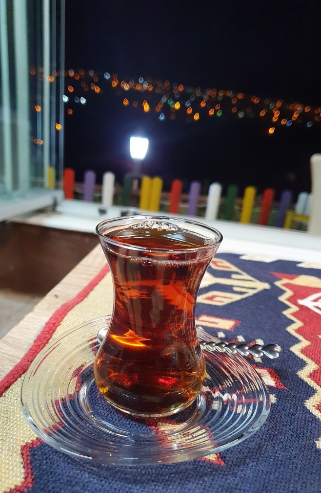 Çayın yanına en iyi ne gider😊?
