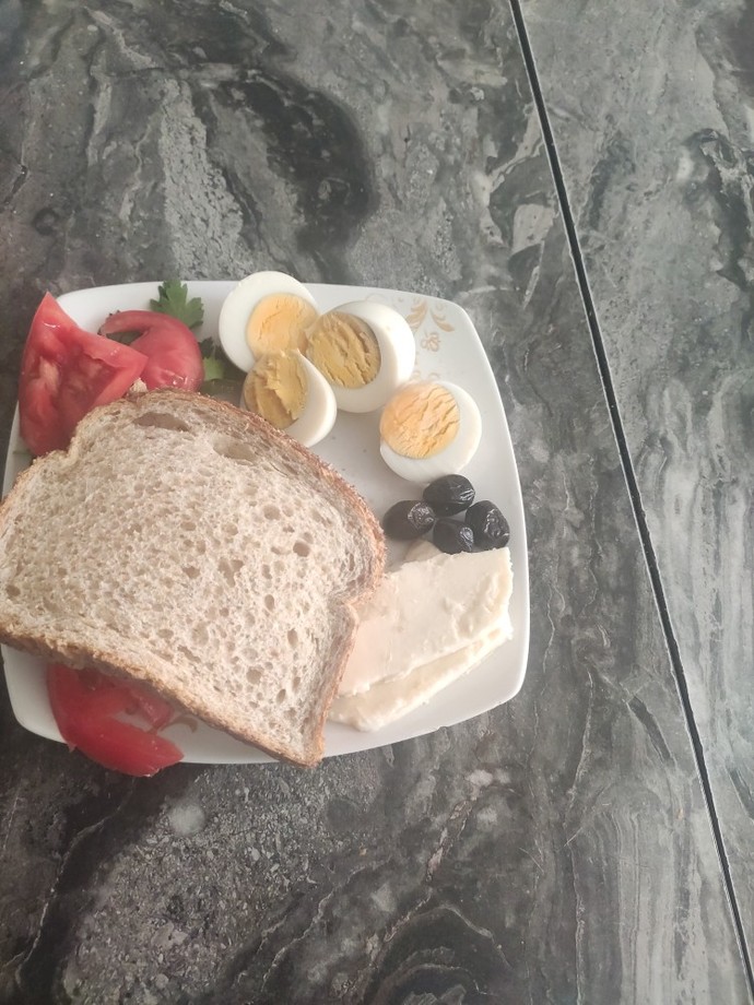 Sizce diyet kahvaltı tabağı için yeterli mi?