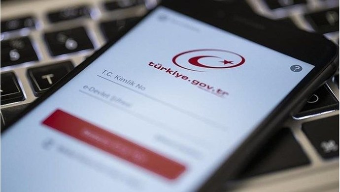 Biriyle sevgili olmadan e-Devletten medeni durumuna bakar mısınız?