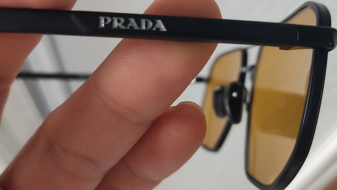 Prada spr59 gözlük aldım orjinal mi değil mi nasıl anlarım ( gözlük zengin bir arkadaşımdan ikinci el olarak faturasız alındı )?