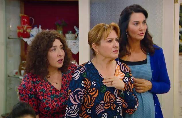 Sizin anneleriniz de böylemi hemen senaryo yazar mı boyle durumlarda?