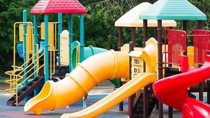 Parkta çocuklar gibi oynamak istiyor musunuz?