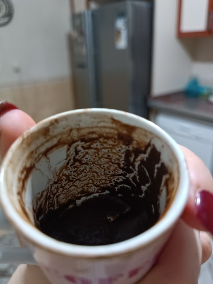 Fal bakabilen var mı aranızda yardımcı olur musunuz?
