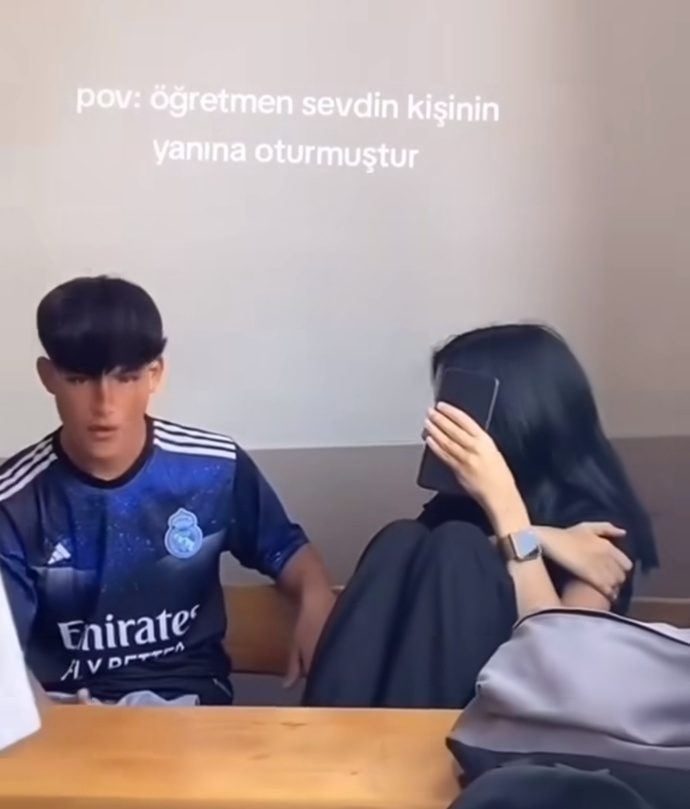Lisede şöyle tipleri sevdiniz mi kızlar?