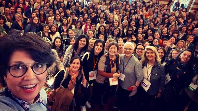 Sadece kadınların olduğu bir ülkede tek başına bir erkek yaşayabilir mi?