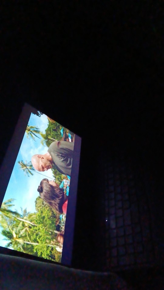 Film önlenir misiniz bu bitmek üzereee?